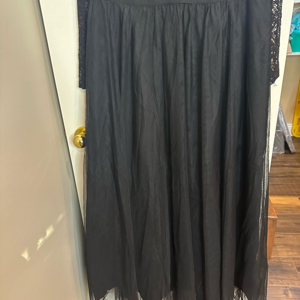 City Chic Black Lace Over Nude Maxi Dress - Picture 3 of 12